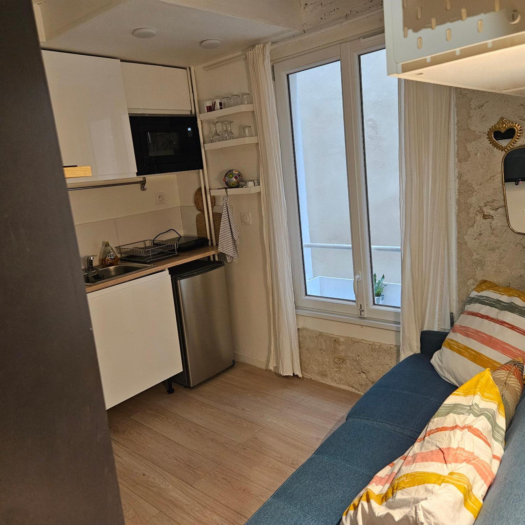 Studette Remilly A Versailles Ngoại thất bức ảnh